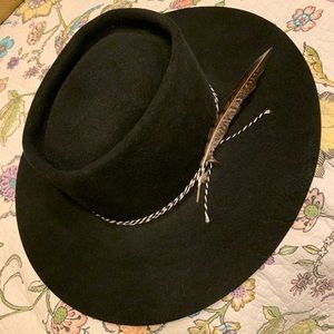 Beautiful vintage Resistol Quicksilver beaver fur flat brim hat.